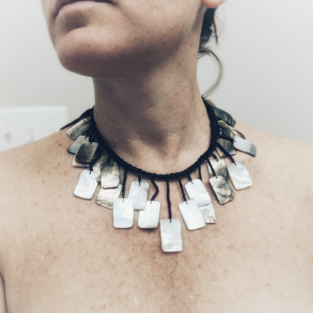 Shell earring & Necklace set